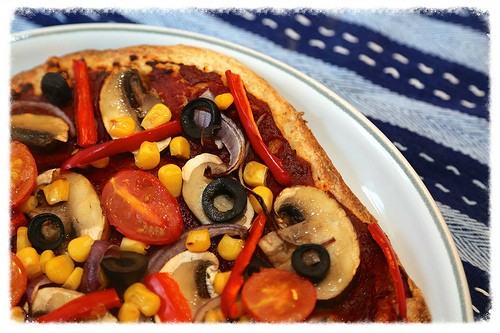 Low Calorie Vegetable Pizza recipe photo