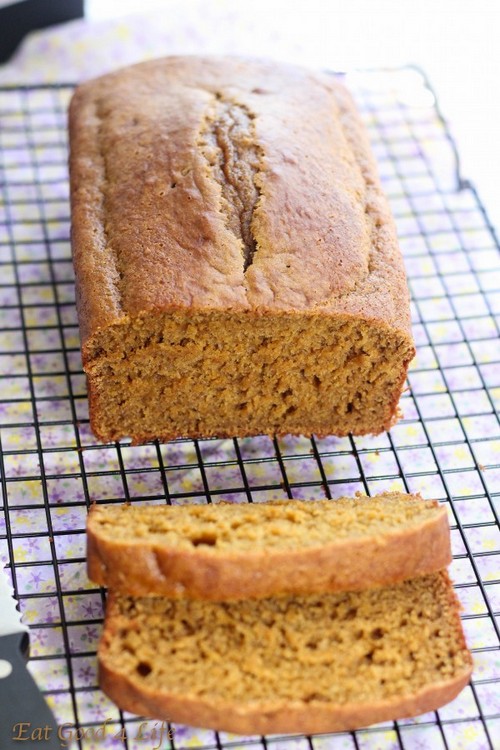 Low-Fat Pumpkin Bread recipe photo