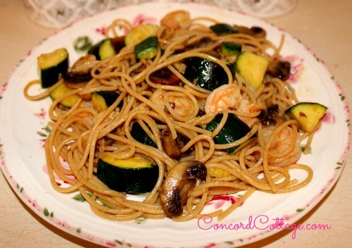 Tasty Pasta with Shrimp & Vegetables recipe photo